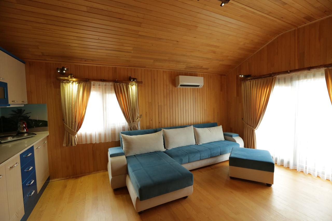 Leontopolis Apart Otel Чирали Екстер'єр фото